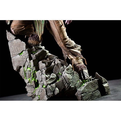 Blizzard World of Warcraft Illidan Stormrage 60 cm Statue